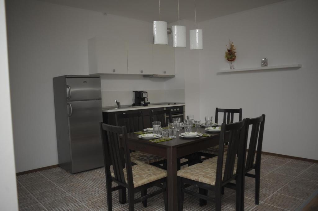 Momchil Villas Baltsjik Rom bilde